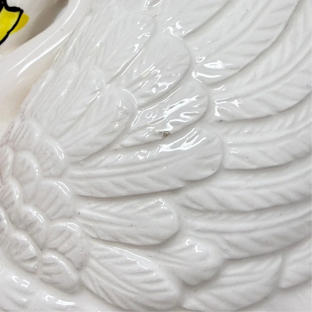 Vintage Swan Planter White Glazed Ceramic Bird Vase Cachepot Cottagecore